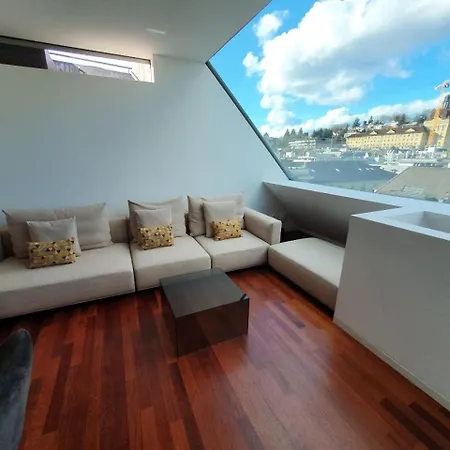 Lucerne Lake View Apartments Room photo