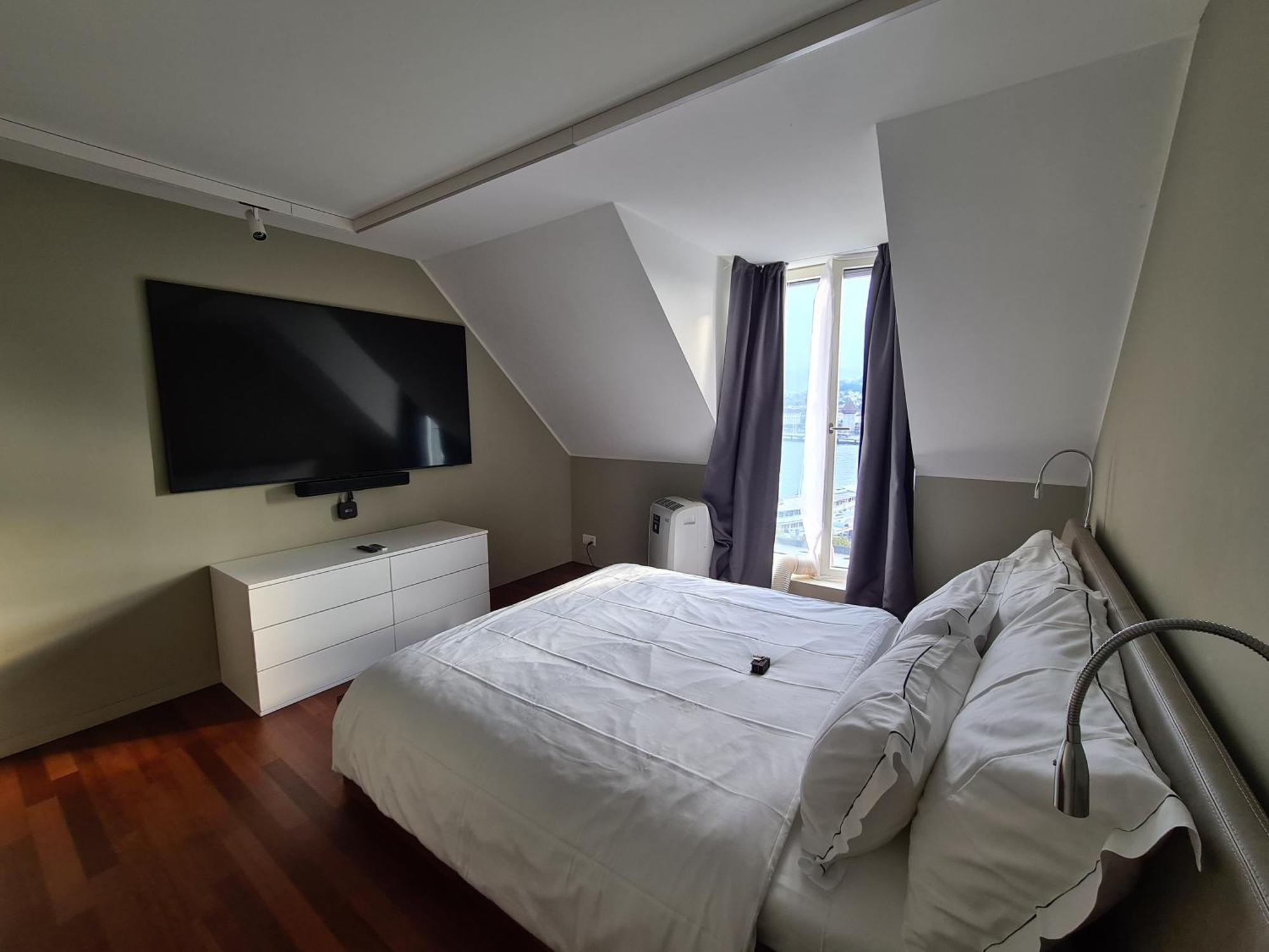 View Apartment *